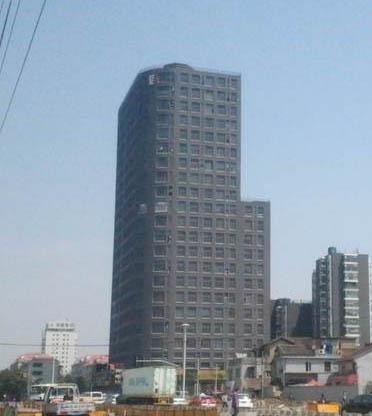 中環(huán)濱江大廈