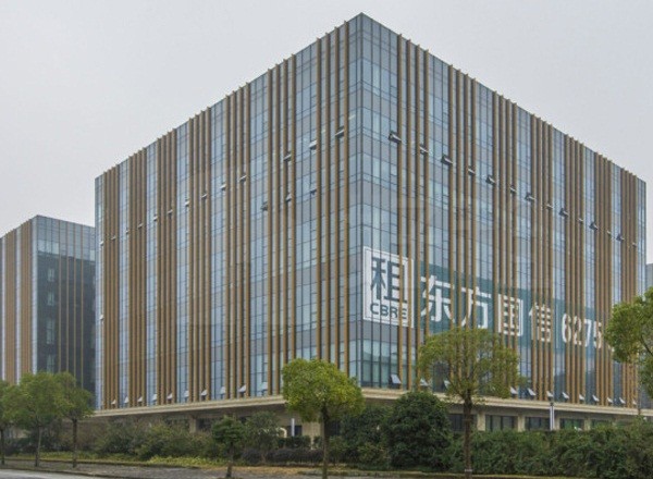 東方國(guó)信商務(wù)廣場(chǎng)