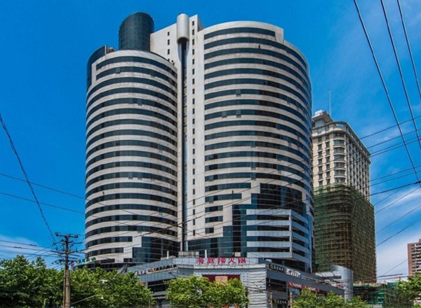 銀發(fā)大廈