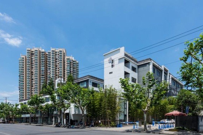 滬西德必易園