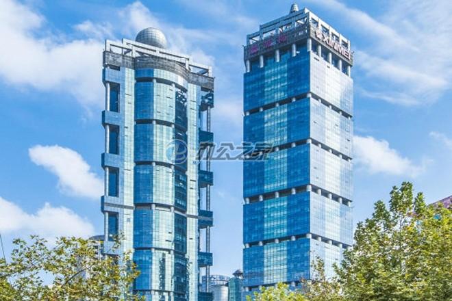 22"上海寫字樓市場強(qiáng)勁復(fù)蘇
