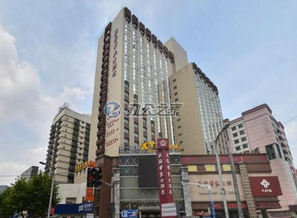 新梅華東大酒店